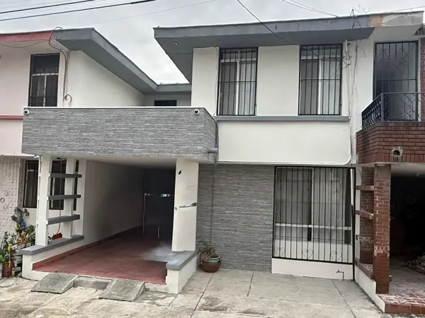 Casa en Venta en la Vista Hermosa, Monterrey — foto 1 de 11