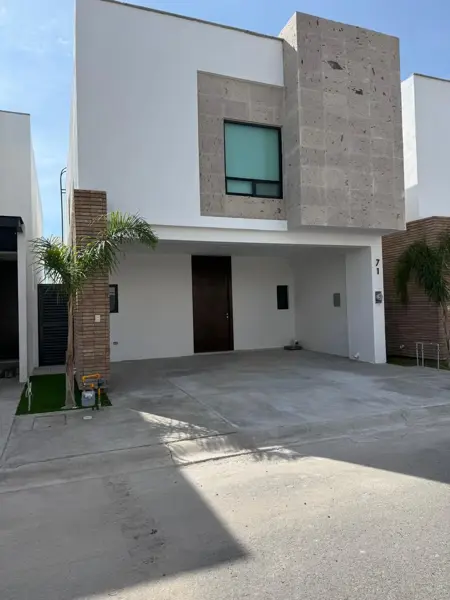 Casa en Renta, La Rioja Residencial — foto 1 de 16