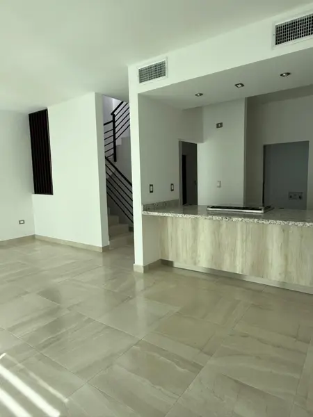 Casa en renta en La Rioja Residencial, Torreón — foto 3 de 16