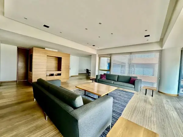 Departamento en Venta en 340 m2 en Jardines en La Montaña — foto 1 de 12