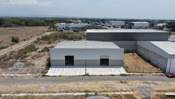 Bodega en venta en Puerta Paraíso, Colima — foto 3 de 11
