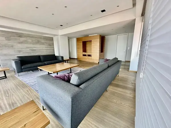 Departamento en Renta de 340 m2 en Jardines en La Montaña — foto 1 de 12