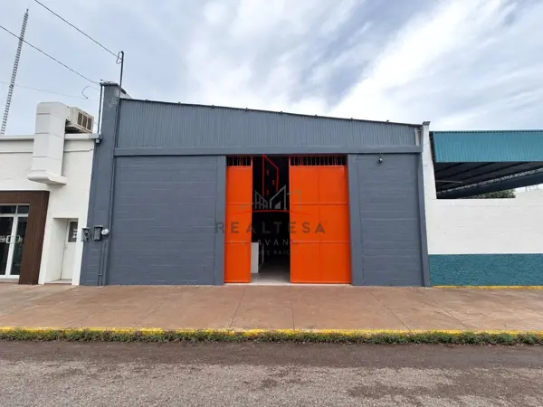 Bodega Comercial Renta Sector Oriente Delicias Chihuahua 20,000 Clabod RGC — foto 1 de 10