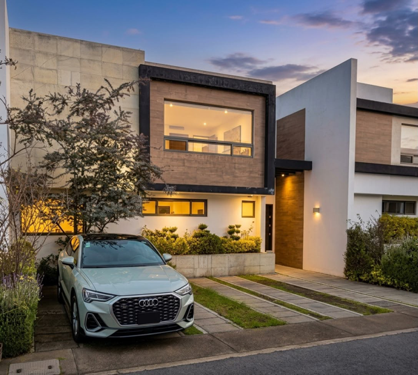 Casa en venta en San Lorenzo Coacalco (San Lorenzo), Metepec — foto 2 de 13