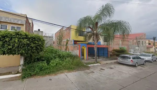 Casa en venta en Jardines de San Joaquín, Zamora — foto 3 de 11