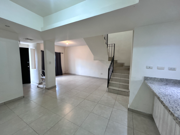 Casa en renta en Sendas del Bosque, Torreón — foto 3 de 18