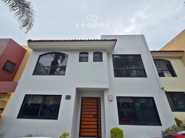 Casa en Renta en Ciudad Granja, Zapopan — foto 1 de 21