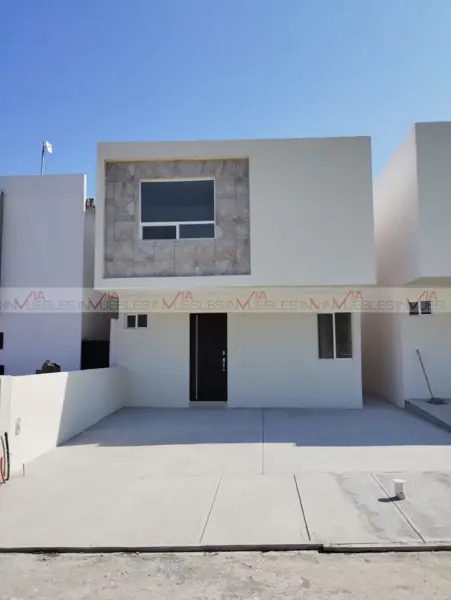 Casa en venta en Lomas del Rey, Guadalupe — foto 3 de 12