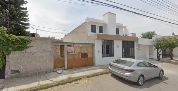 Excelente Casa en Venta P° Bonn 282, Tejeda,corregidora Qro .+recuperación Patrimonial+ — foto 1 de 10