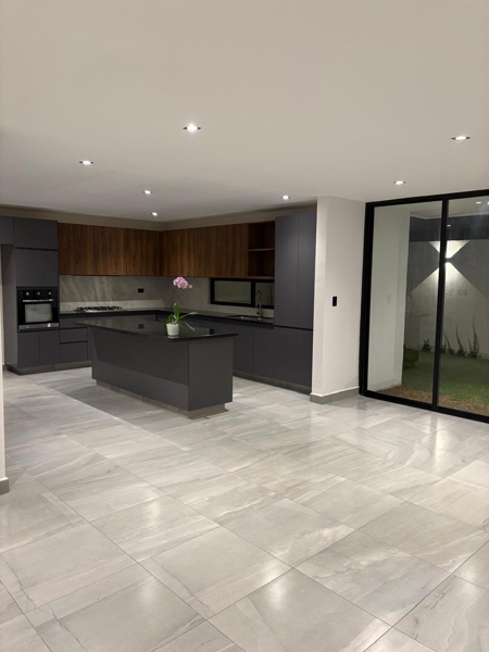 Casa en venta en Lomas de Angelópolis, San Andrés Cholula — foto 3 de 11