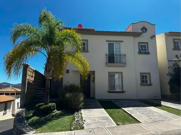 Casa en Venta en Cumbres del Lago, Juriquilla — foto 1 de 18