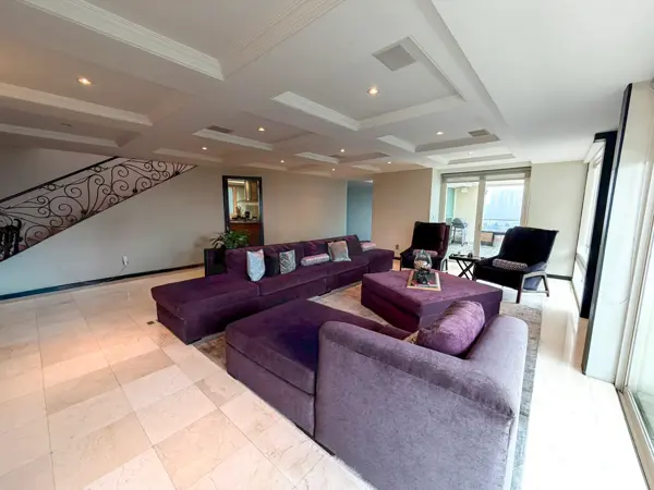 Casa en venta en Lomas Country Club, Huixquilucan — foto 2 de 42