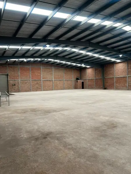 Bodega Industrial de 900 m² con Oficinas en Renta en Provivienda - Paseo de la Reforma — foto 1 de 5