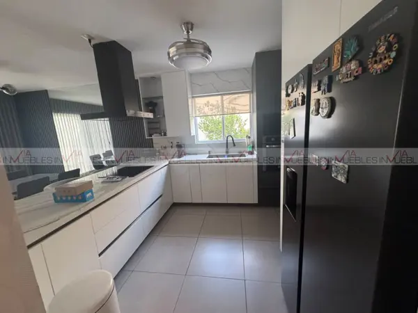 Casa en venta en Alvento, Apodaca — foto 3 de 18