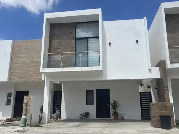 Casa en Venta, Villas del Renacimiento, Torreon, Coah. — foto 1 de 17