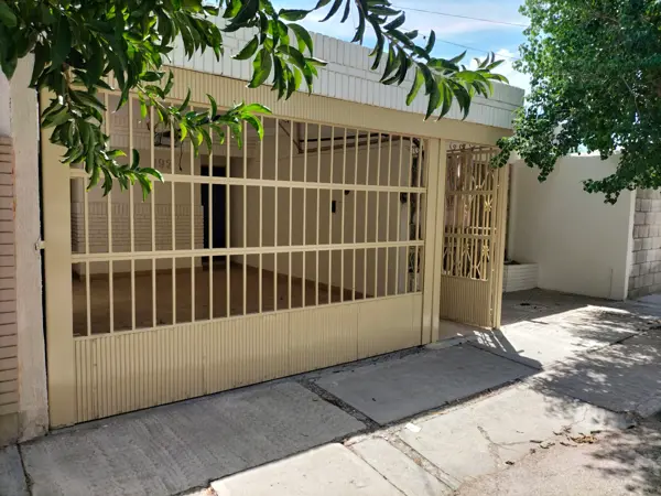 Casa de Un Piso en Renta — foto 1 de 26