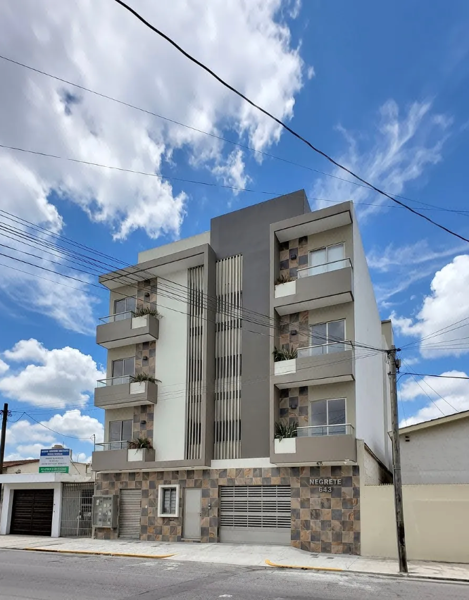 Casa en Puente Moreno — foto 1 de 10