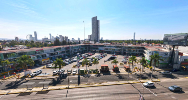 Locales en renta en Plaza San José ( San José Vista Hermosa ) Desde $28,130 mantenimiento incluido — foto 1 de 4