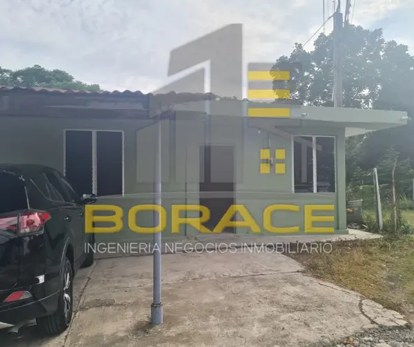 Casa habitacional en venta en Cerro Azul, con amplio jardín — foto 1 de 12