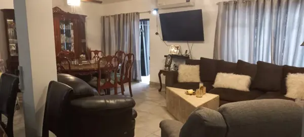 Venta de Casa en la Col Roble San Nicolas de los Garza NL — foto 1 de 13