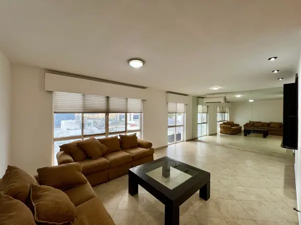 Casa en venta en Privanzas Quinto Sector, Monterrey — foto 2 de 23