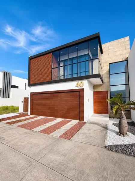 Vendo Casa en las Primeras Lagunas de Punta Tiburon — foto 1 de 13