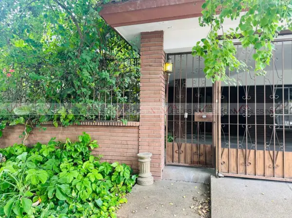 Casa en venta en Del Valle, San Pedro Garza García — foto 2 de 12