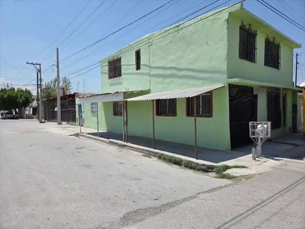 Casa en Venta Colona Merced Ii, Torreon, Coah — foto 1 de 21