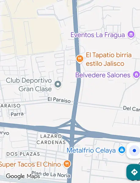 Terreno Comercial en Renta Adelante de Gran Clase — foto 1 de 3
