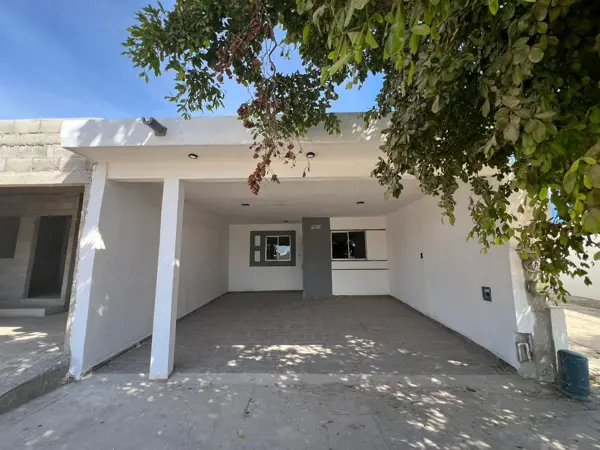 Se Renta Casa Sin Muebles – Pradera Dorada 5 — foto 1 de 11