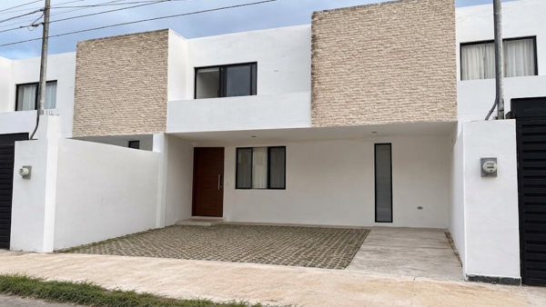 Casa en venta en Temozón Norte Merida — foto 1 de 30
