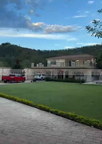 Fracc Sierra Madre — foto 1 de 13