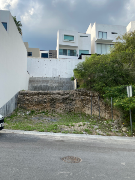 Terreno en venta en colinas del valle — foto 1 de 6