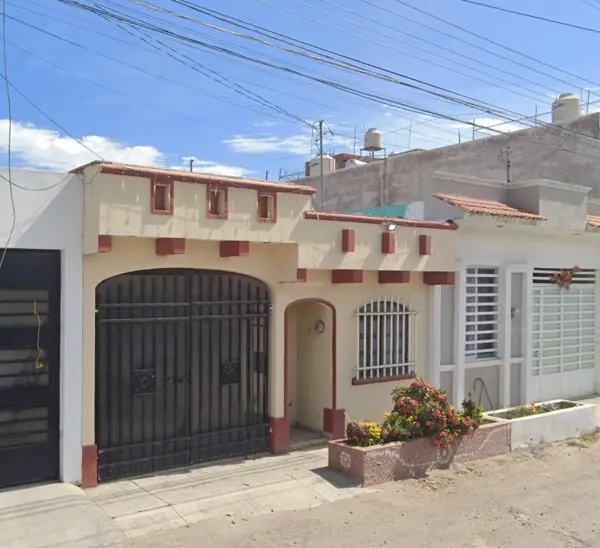 Casa en Valle del Country, Tepic, Nayarit — foto 1 de 11