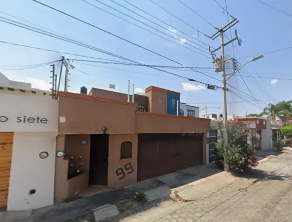 Casa en venta en Jardines de Torremolinos, Morelia — foto 2 de 12
