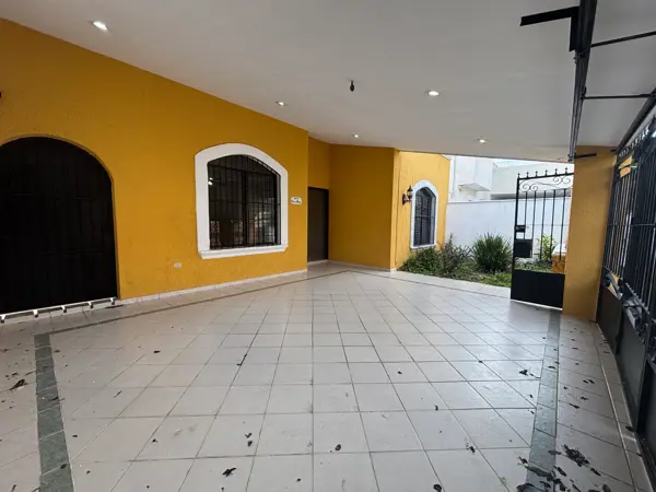 Casa en venta en Jardines de Vista Alegre, Mérida — foto 2 de 16