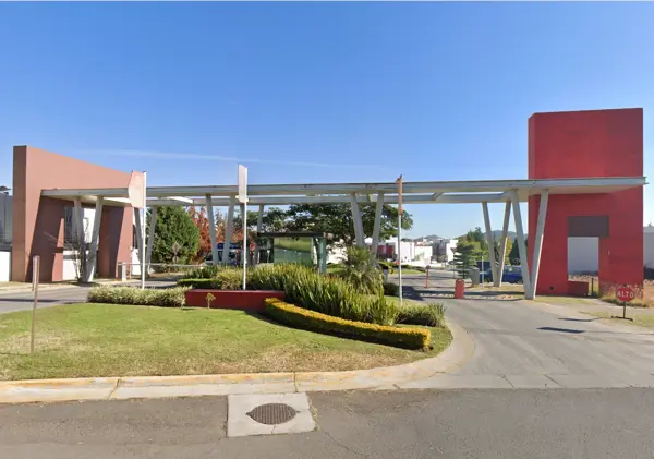 Casa en venta en Puerta Serena, Zapopan — foto 2 de 11