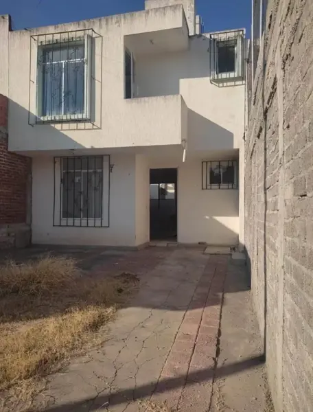 Casa en Venta en El Sendero, Tarímbaro - Ubicación Estratégica al Norte de Michoacán — foto 1 de 7