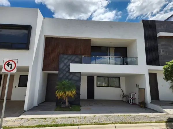 Casa en Angelopolis, Puebla, Puebla — foto 1 de 3