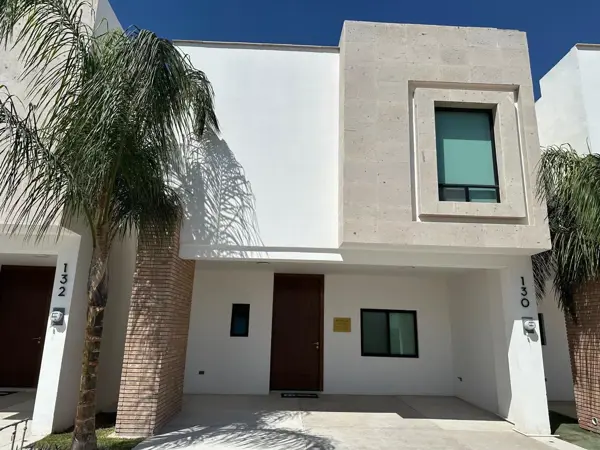 Casa en venta en Residencial Senderos, Torreón — foto 2 de 13
