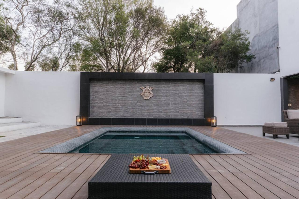 Quinta en Venta en Misión Antigua, Santiago, N.l. — foto 1 de 20