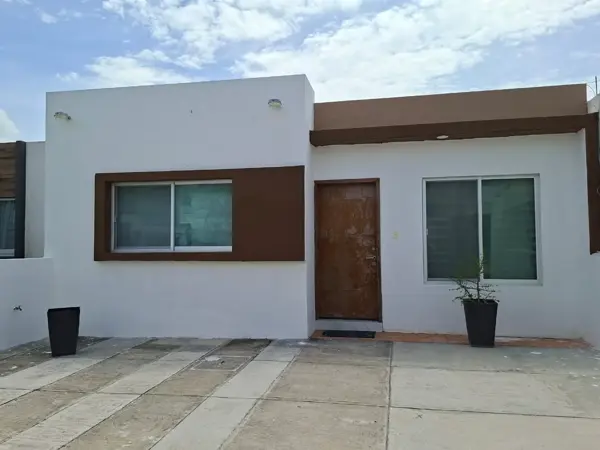 Casa en Venta en Lomas de la Rioja — foto 1 de 17