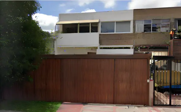 Casa en Venta en Jardines de Chapalita, Zapopan - Amplia y Bien Ubicada — foto 1 de 11