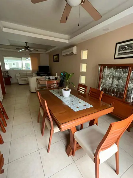 Casa en venta en Las Lomas Residencial, Alvarado — foto 2 de 21