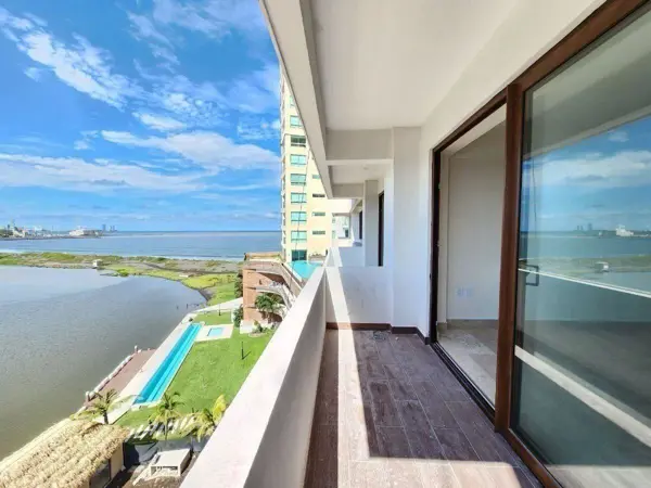 Departamento con Vista Al Mar y Al Rio — foto 1 de 20