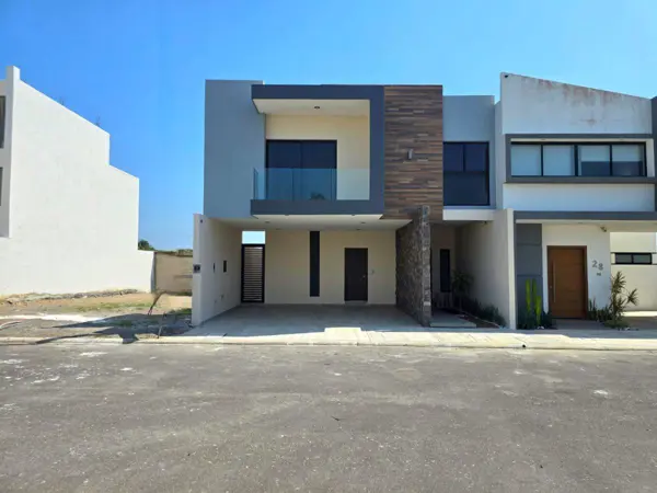 Casa en venta en Lomas de la Rioja, Alvarado — foto 3 de 22