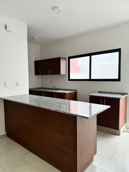 Casa en venta en Lomas de la Rioja, Alvarado — foto 3 de 10