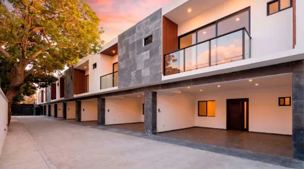 Casas en Venta en Privada con 3 Recamaras — foto 1 de 12
