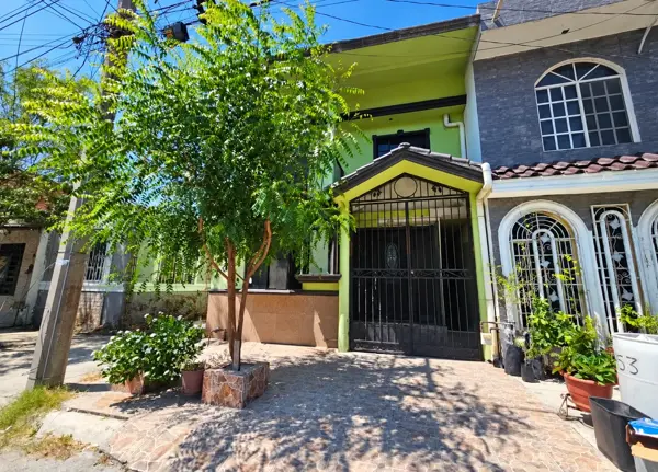 Casa en Venta en Apodaca — foto 1 de 12