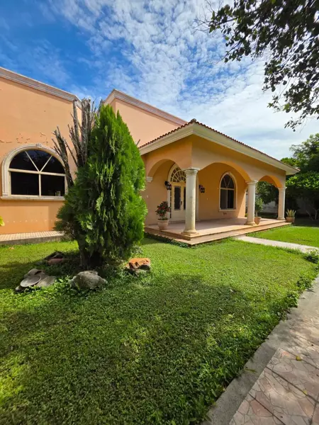 Casa en venta en Montes de Ame, Mérida — foto 3 de 51